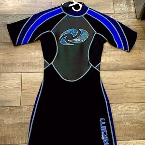 Women’s The Realm Shorty Wetsuit  Size 8